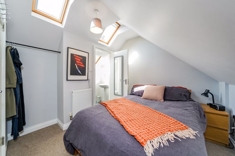 Photo 17- click for photo gallery